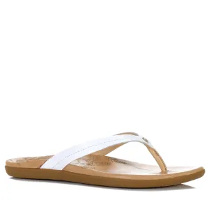 OluKai Honu Bright White/Golden Sand